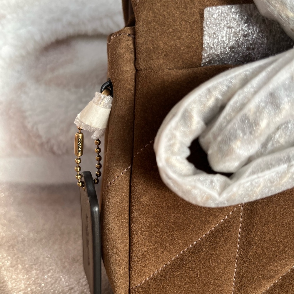 SOLD on FB- Coach Quilted Shoulder Tabby Bag - Picture 8 of 16